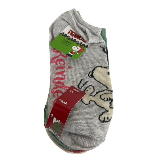 Peanuts No-Show Socks 5 Pack Shoe Size 4-10 Snoopy Christmas Theme - Picture 1 of 5